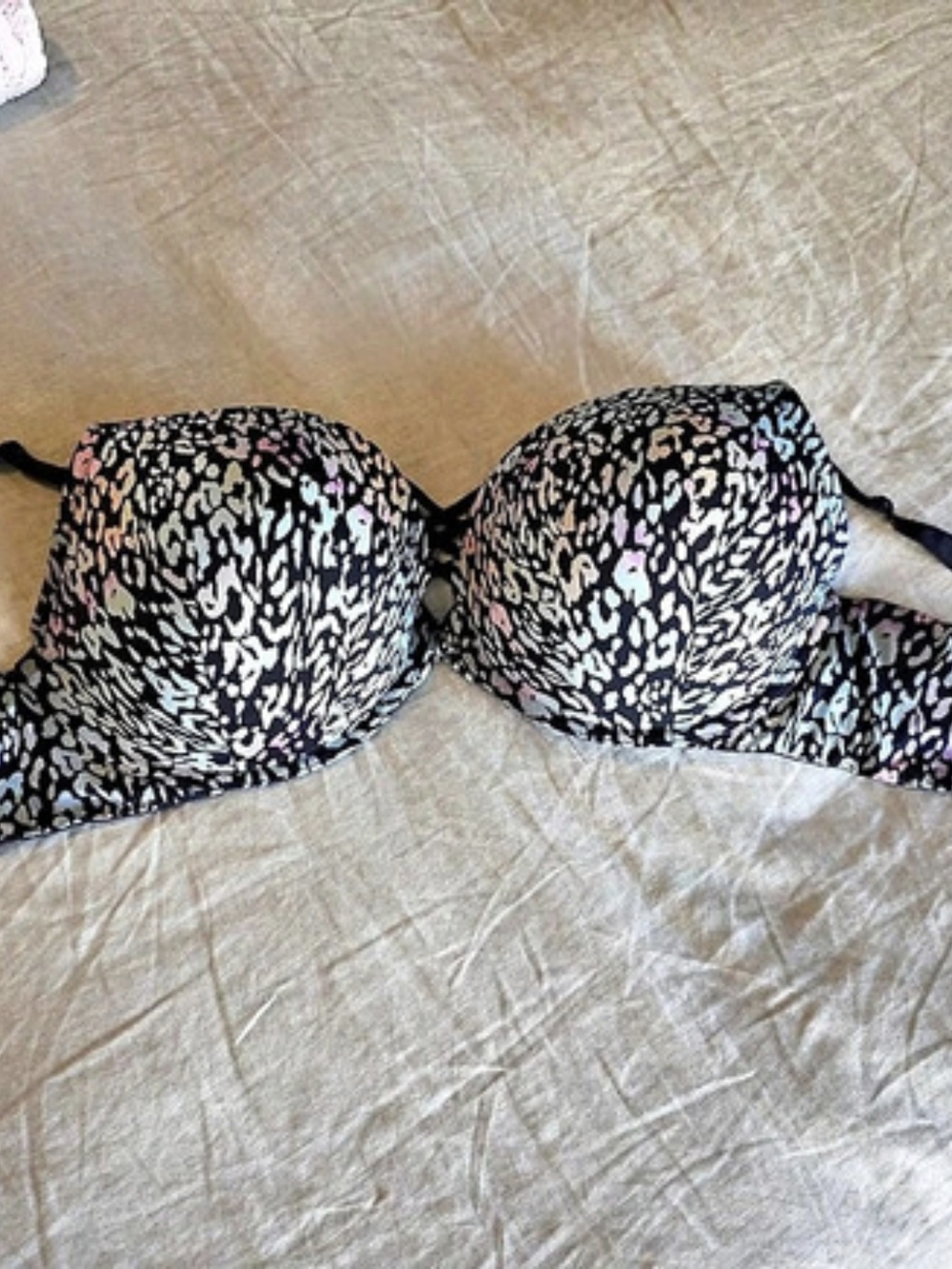 Torrid Animal Print 
Plung Underwire Bra 44DDD